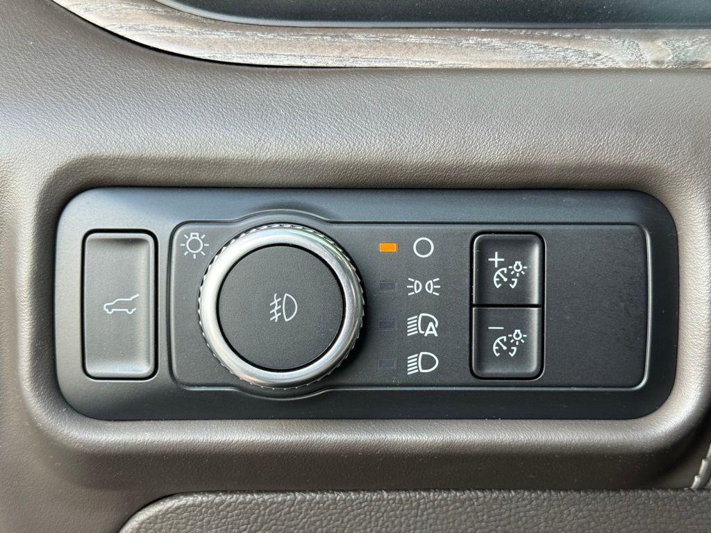 used 2022 Ford Explorer car, priced at $36,663