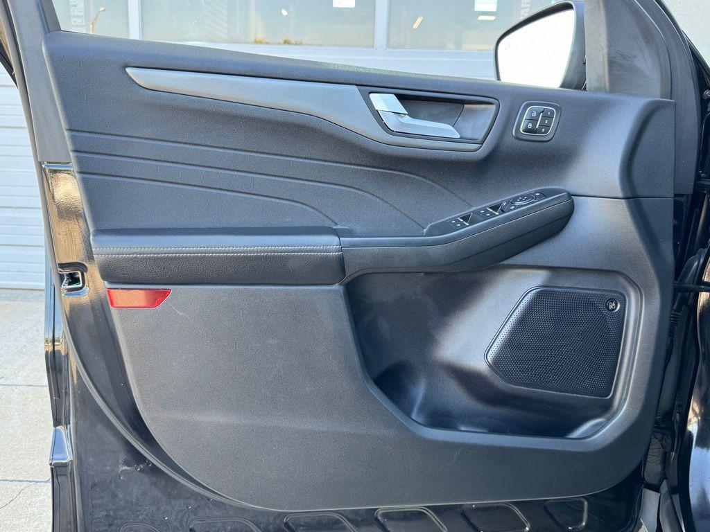 used 2023 Ford Escape car, priced at $23,000