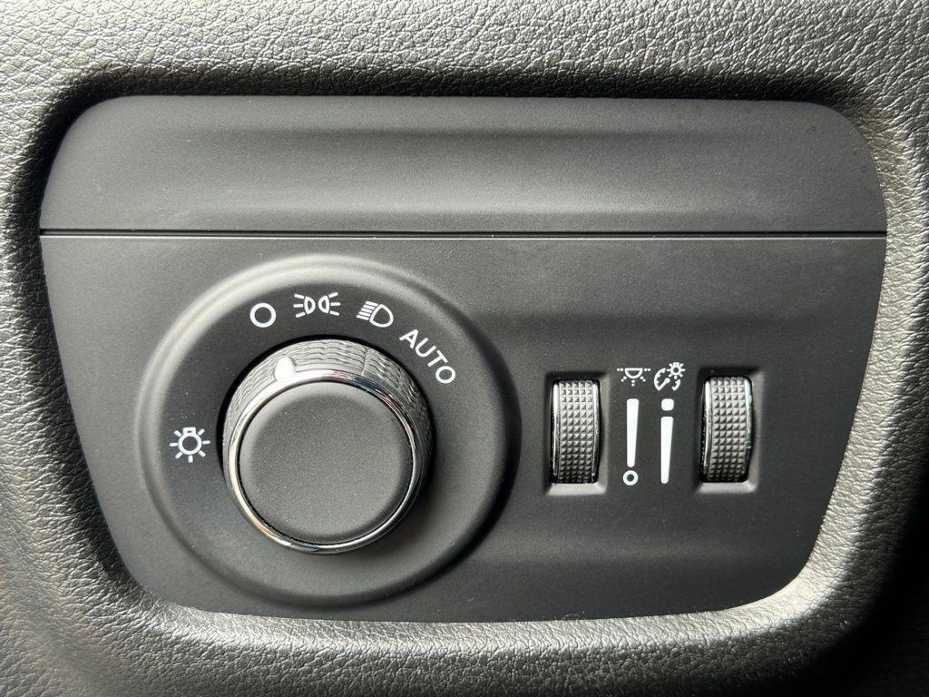 used 2023 Jeep Grand Cherokee L car, priced at $29,000