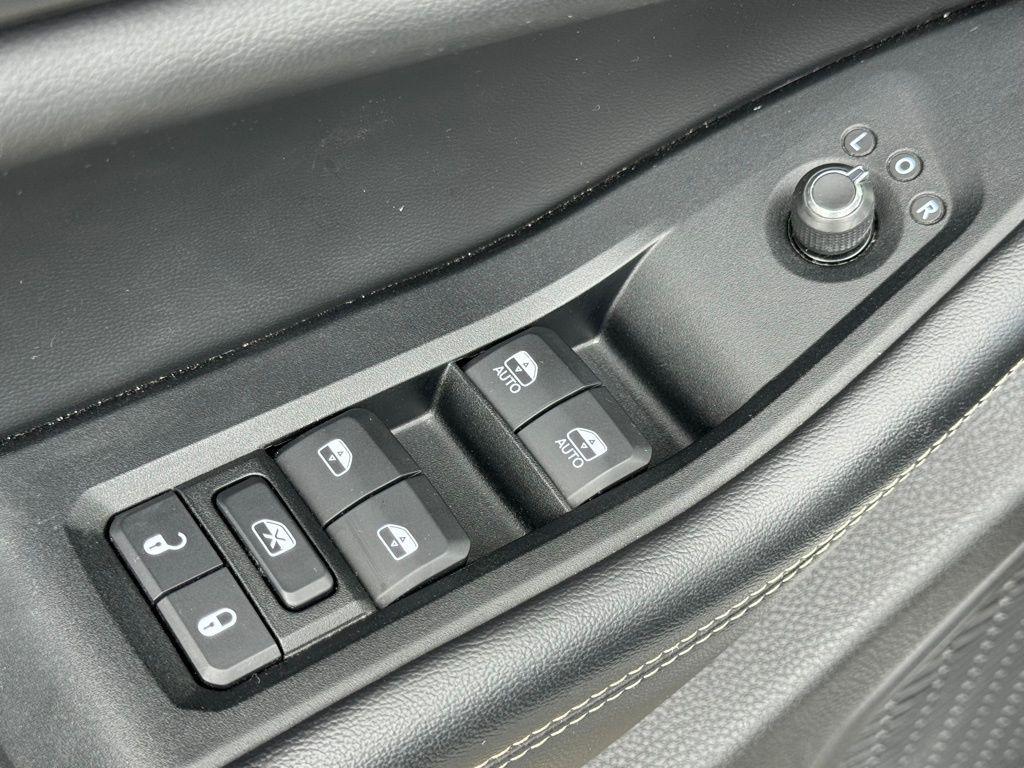 used 2023 Jeep Grand Cherokee L car, priced at $29,000