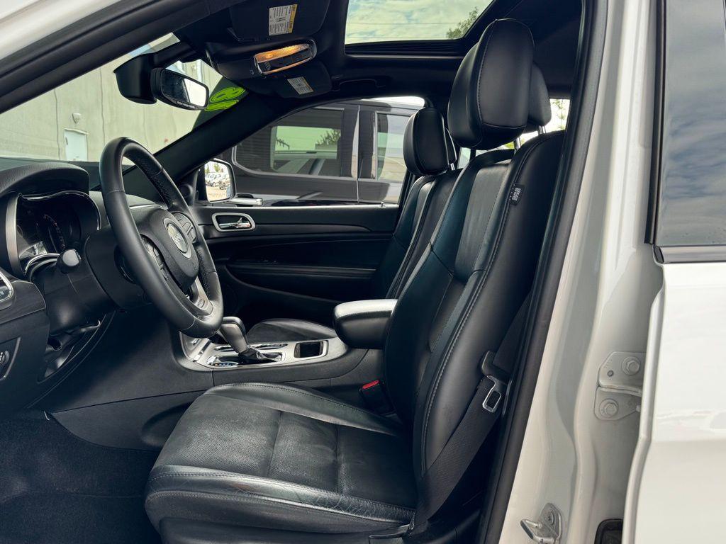 used 2018 Jeep Grand Cherokee car, priced at $14,494