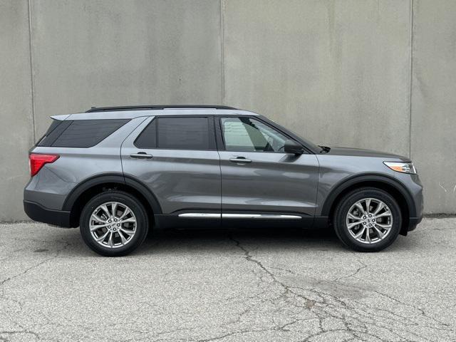 new 2024 Ford Explorer car, priced at $44,300
