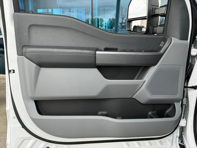 new 2025 Ford F-350 car, priced at $57,700