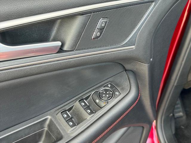 used 2022 Ford Edge car, priced at $31,067