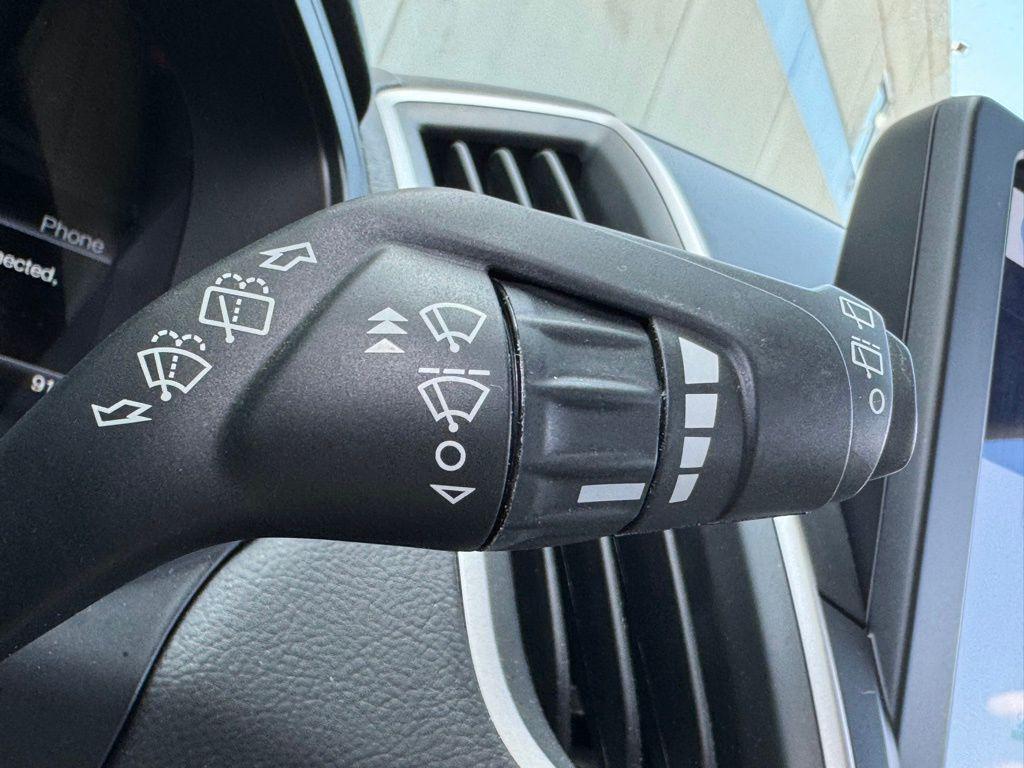 used 2022 Ford Edge car, priced at $23,386