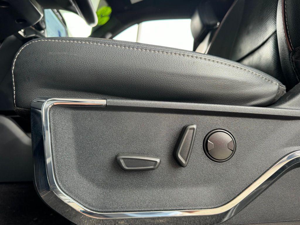 used 2023 Ford F-150 car, priced at $46,619