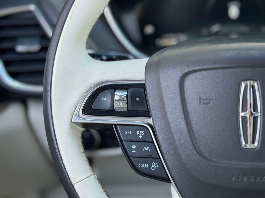 used 2020 Lincoln Nautilus car, priced at $26,691