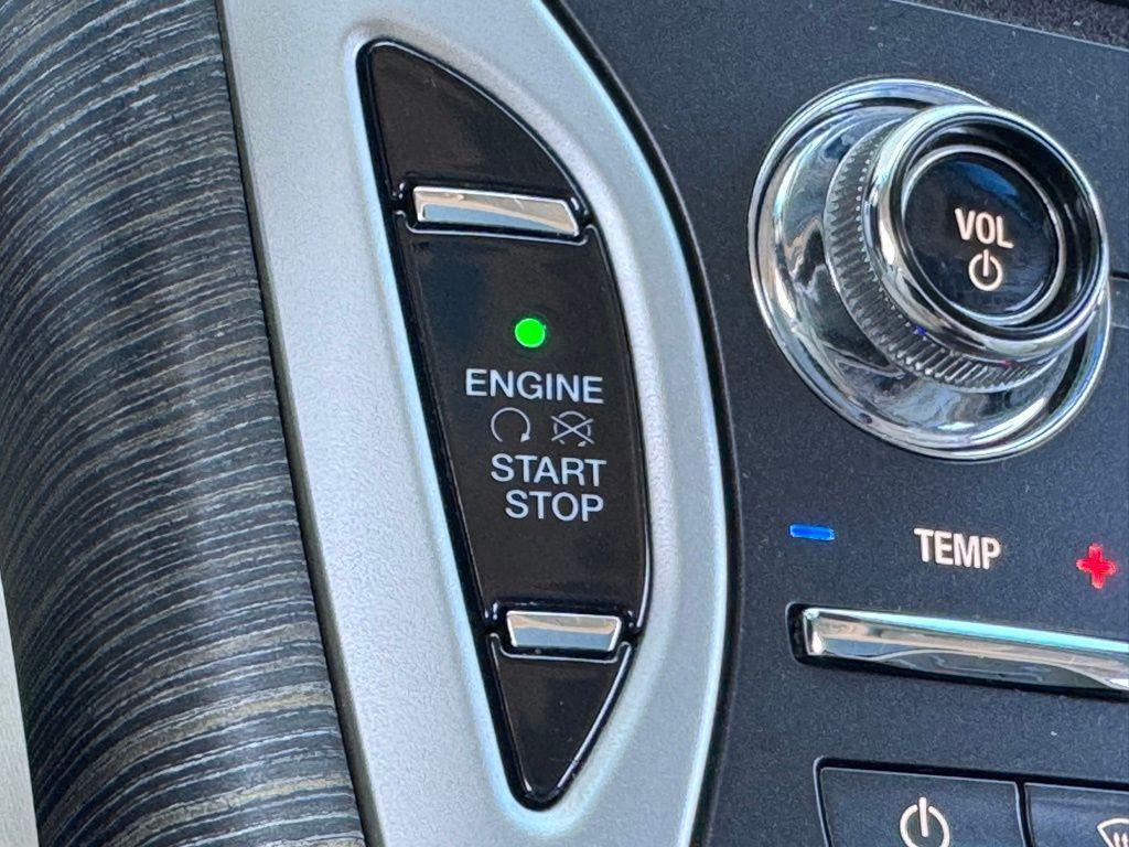 used 2020 Lincoln Nautilus car, priced at $26,691