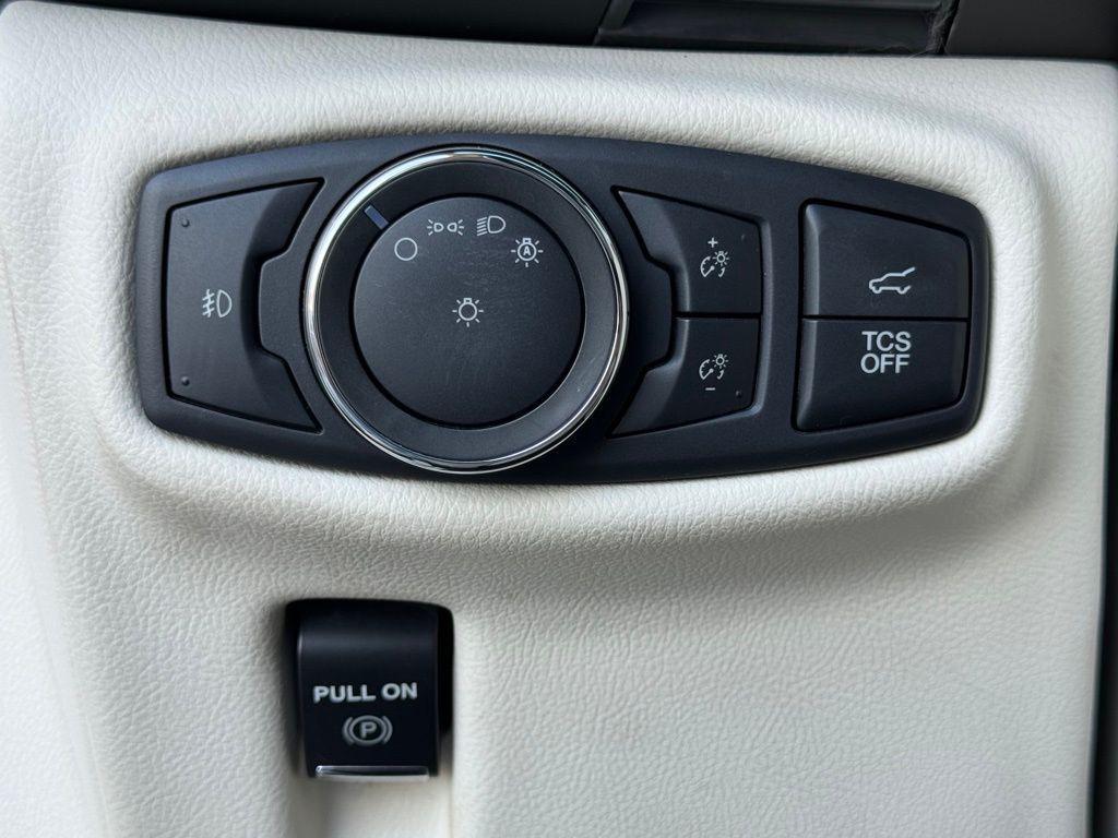 used 2020 Lincoln Nautilus car, priced at $26,691