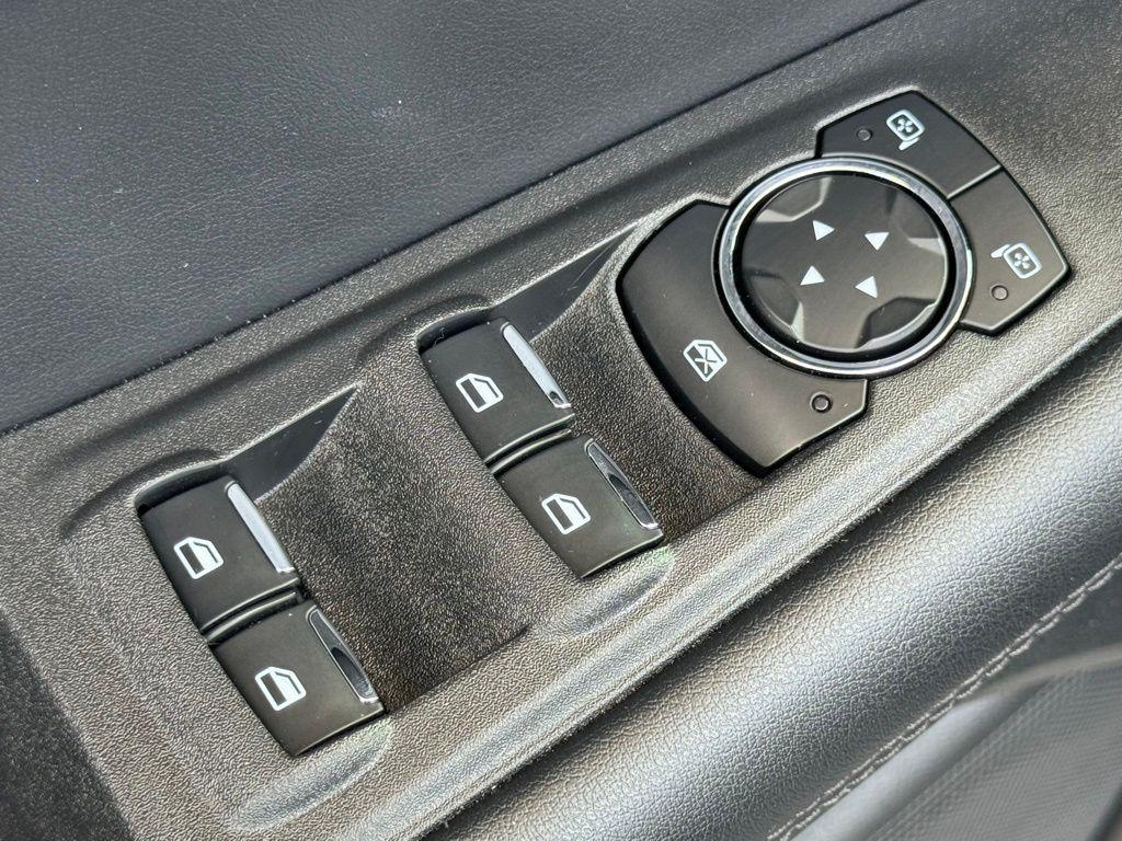 used 2024 Ford Edge car, priced at $31,215