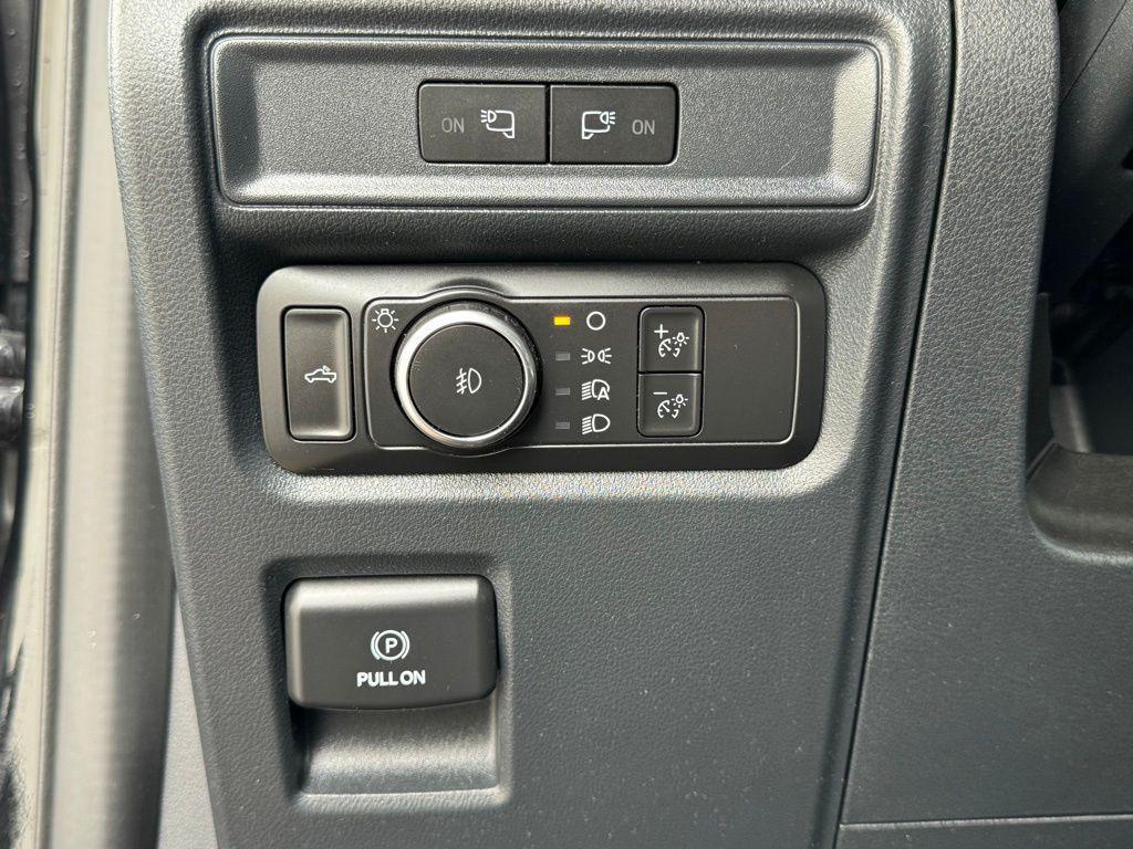 used 2022 Ford F-150 car, priced at $34,060