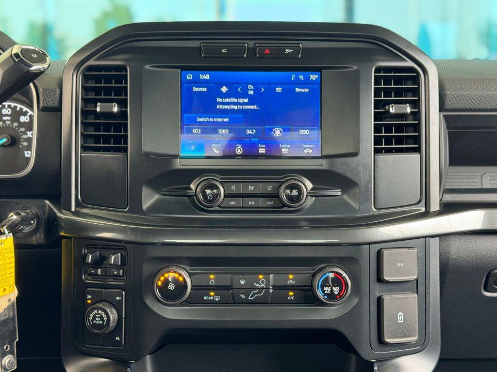 used 2022 Ford F-150 car, priced at $34,060