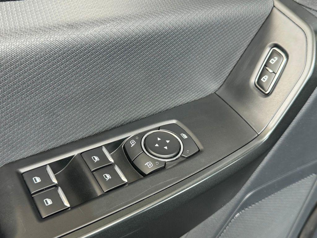 used 2022 Ford F-150 car, priced at $34,060