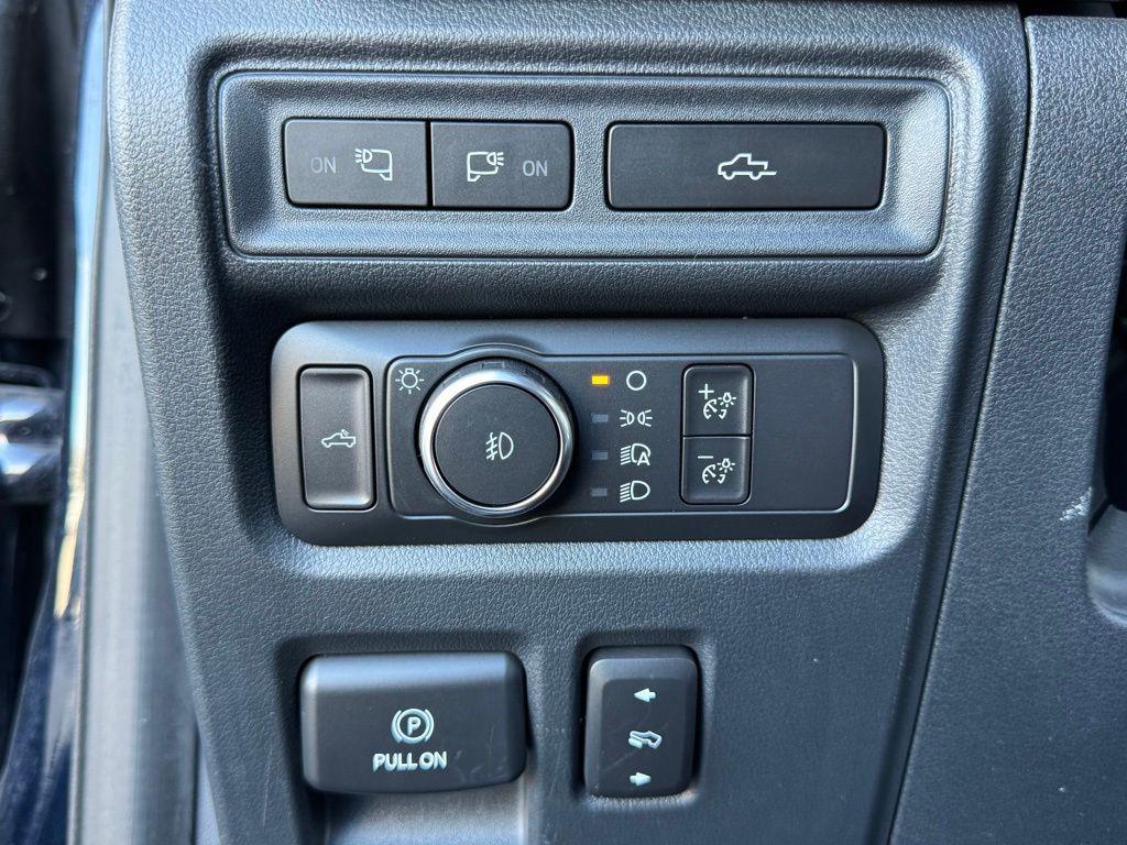 used 2021 Ford F-150 car, priced at $37,191