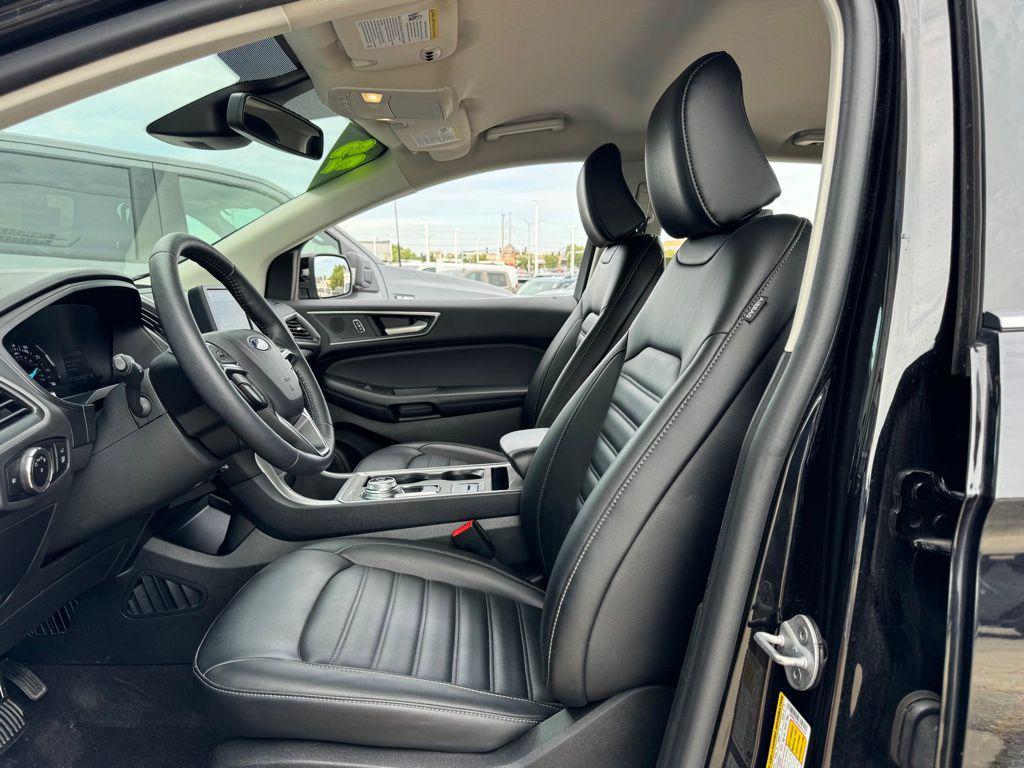 used 2023 Ford Edge car, priced at $25,000