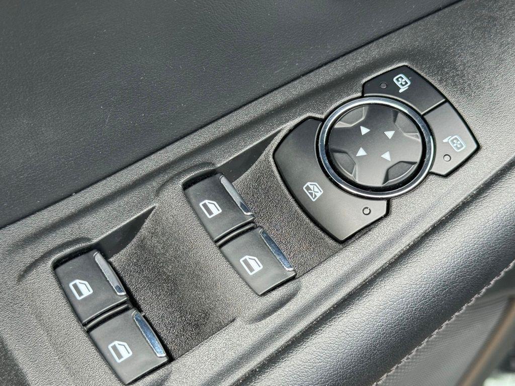 used 2023 Ford Edge car, priced at $25,000