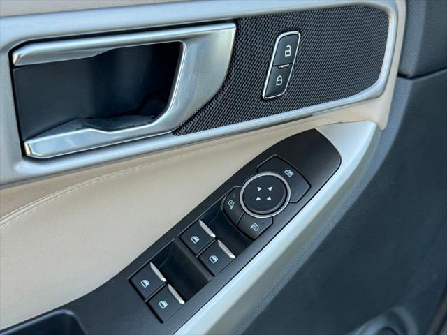 used 2022 Ford Explorer car, priced at $32,618