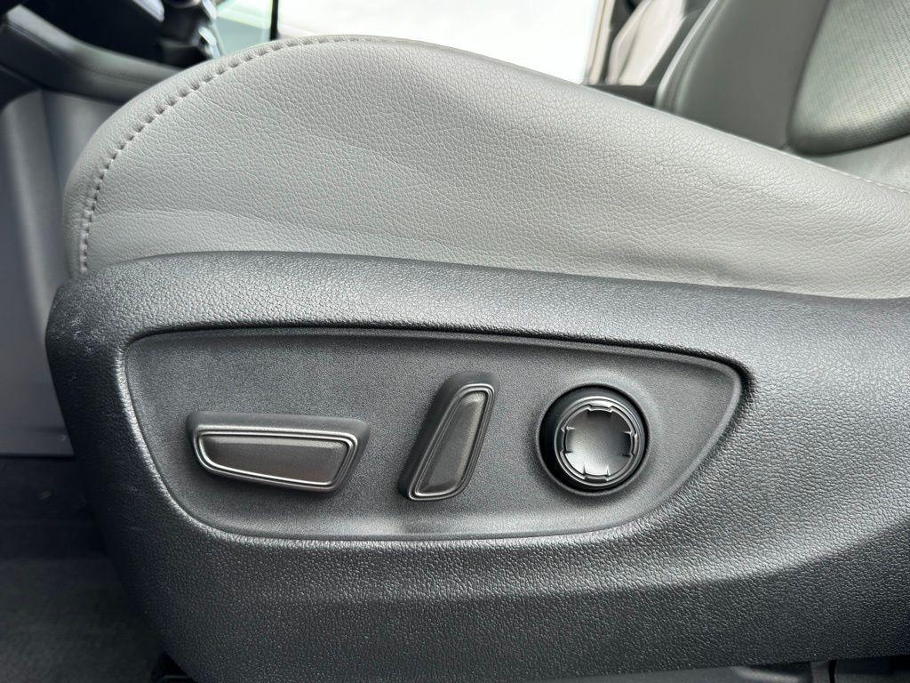 used 2022 Toyota Sienna car, priced at $43,000