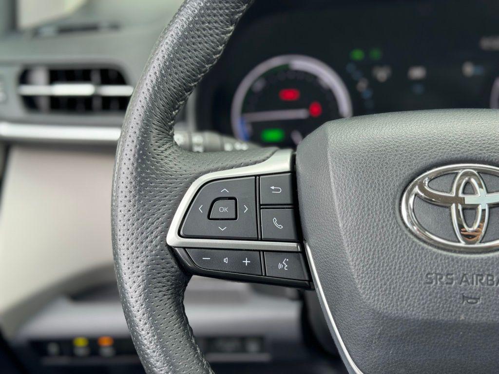 used 2022 Toyota Sienna car, priced at $43,000
