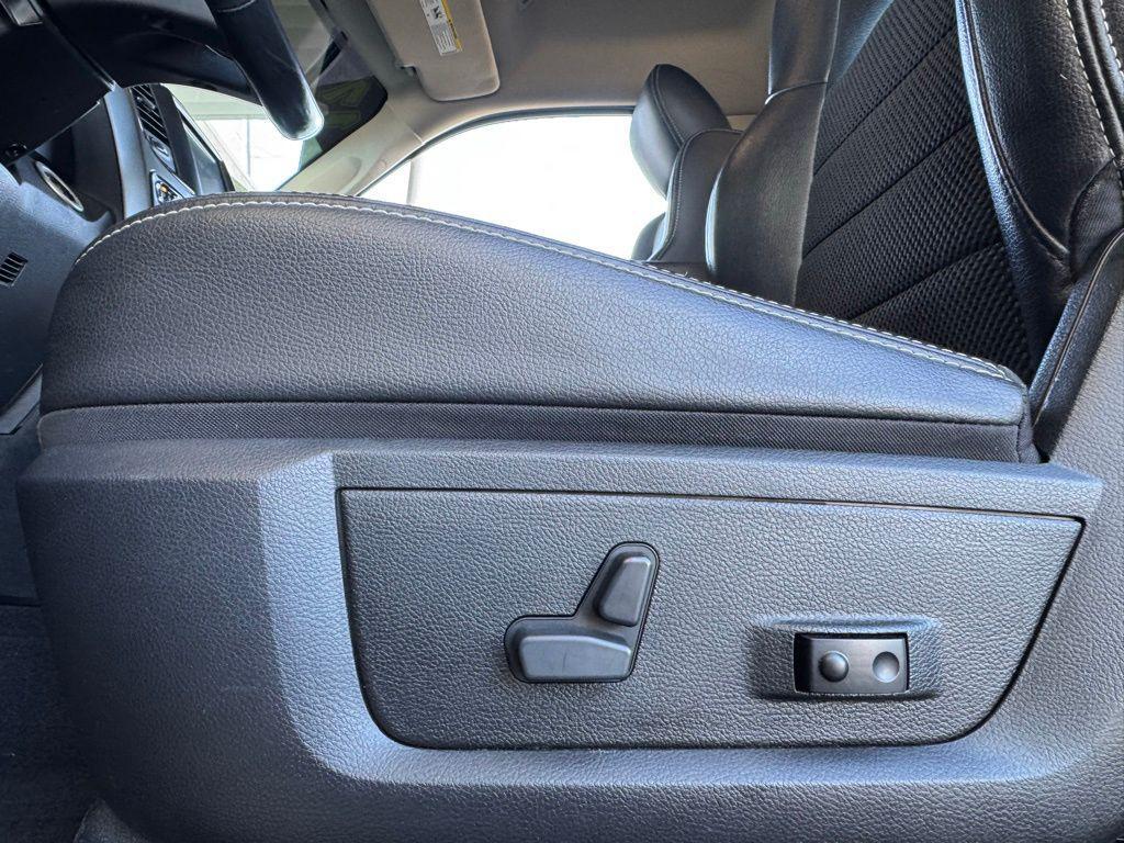 used 2017 Ram 1500 car, priced at $30,391