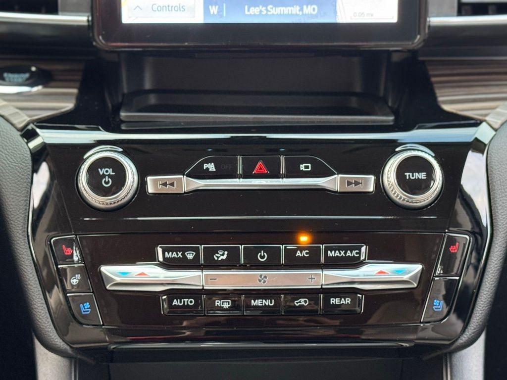 used 2022 Ford Explorer car, priced at $34,381