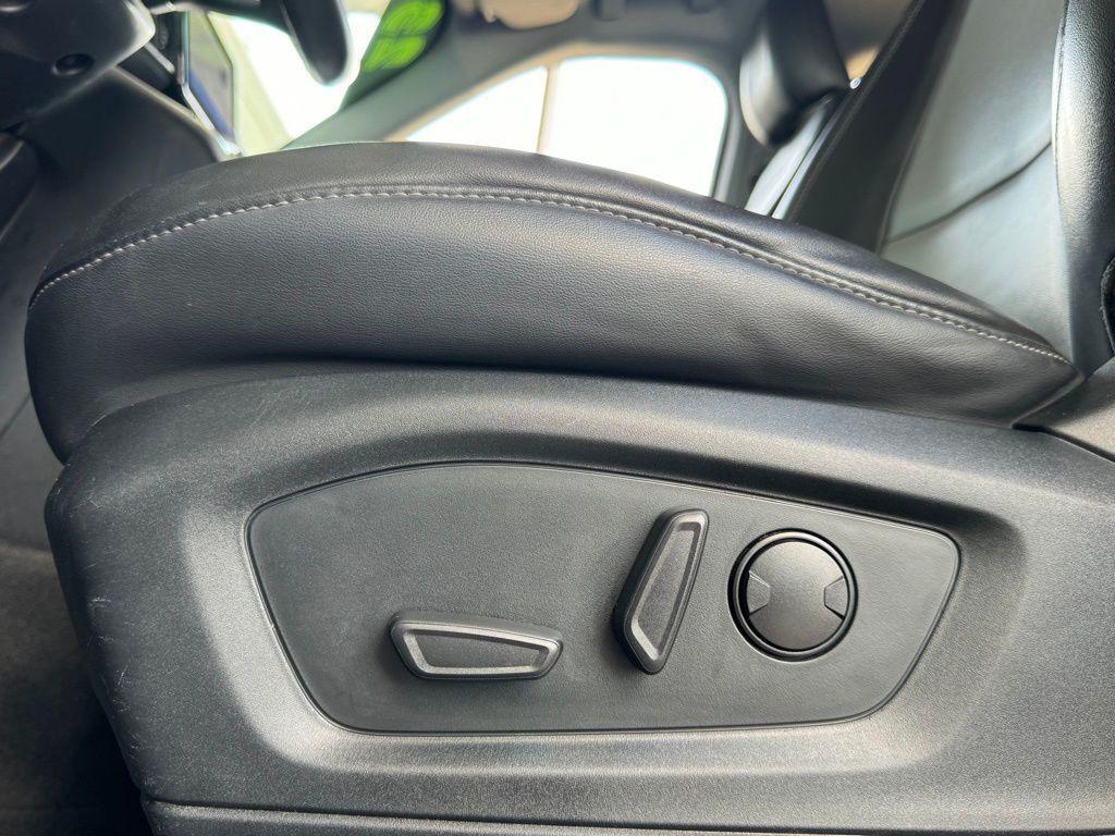 used 2023 Ford Explorer car, priced at $27,391