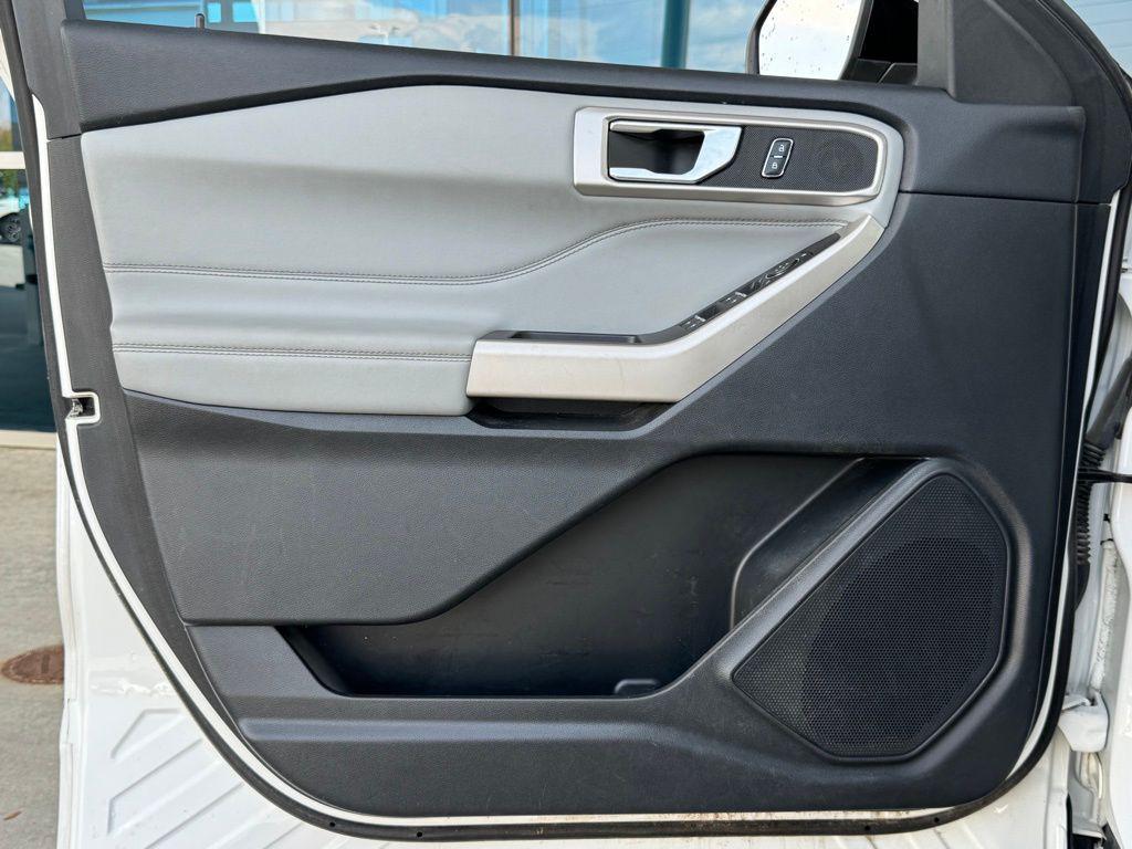 used 2023 Ford Explorer car, priced at $27,391