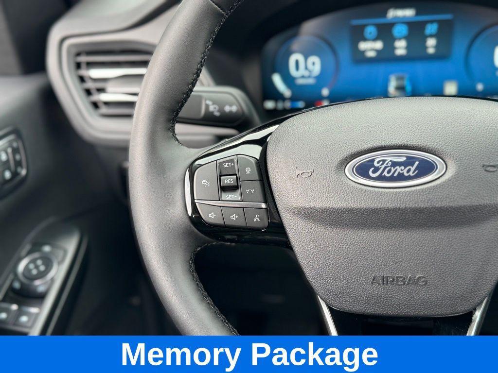 new 2025 Ford Escape car, priced at $28,500