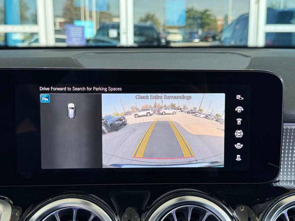 used 2023 Mercedes-Benz GLB 250 car, priced at $32,391