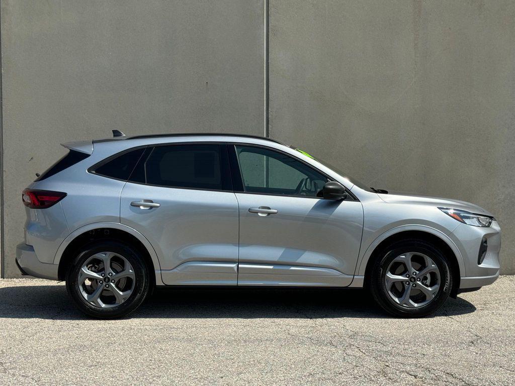 used 2023 Ford Escape car, priced at $23,391