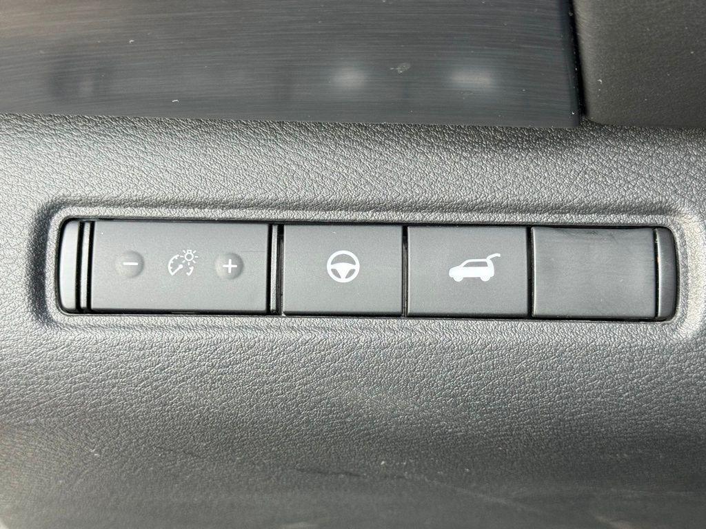 used 2023 Nissan Pathfinder car, priced at $31,391