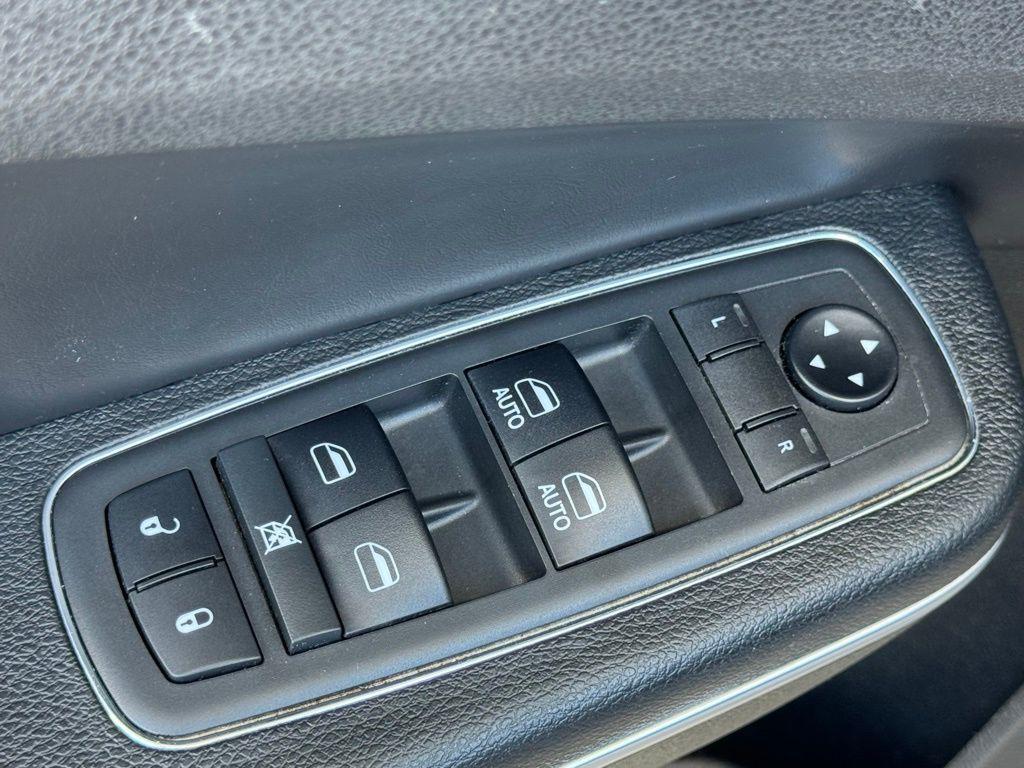 used 2018 Chrysler 300 car, priced at $19,391