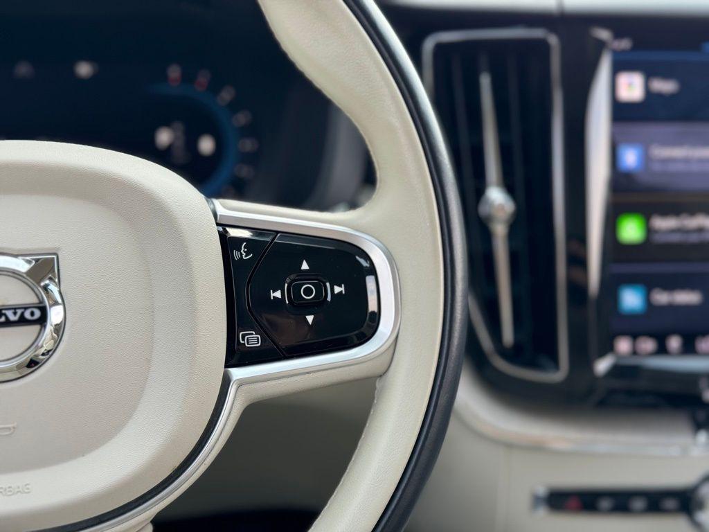 used 2022 Volvo XC60 car, priced at $26,391