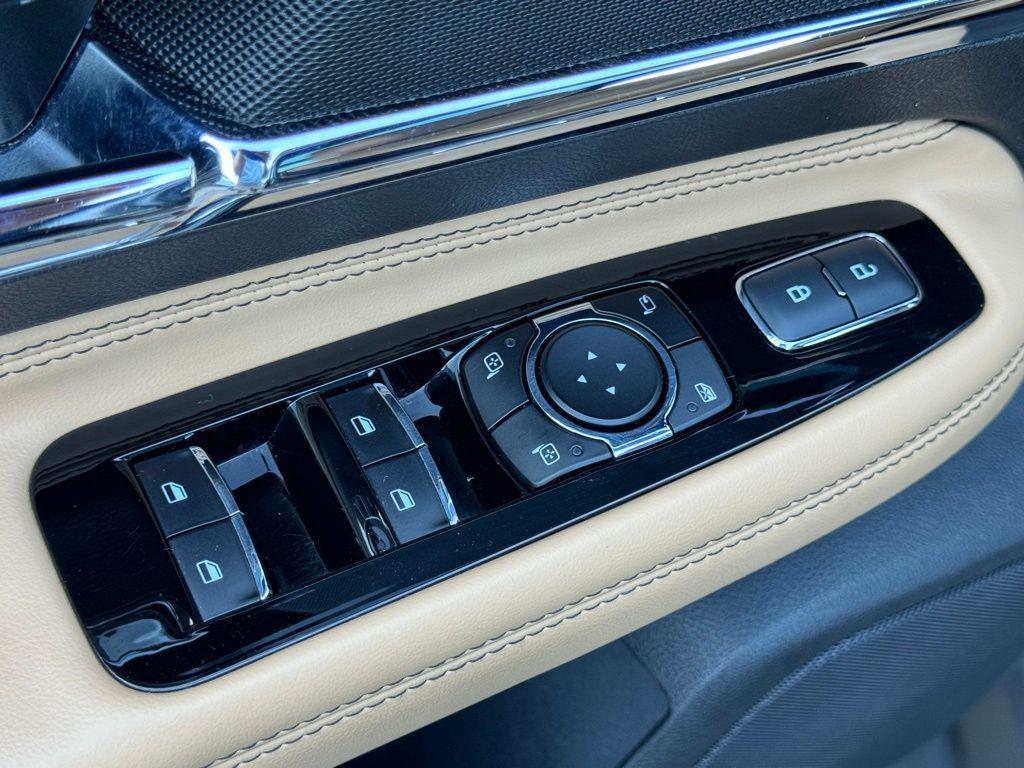 used 2022 Lincoln Corsair car, priced at $32,574