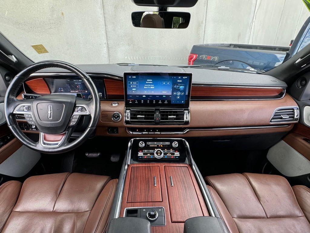 used 2022 Lincoln Navigator car, priced at $51,791