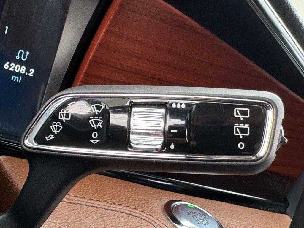 used 2022 Lincoln Navigator car, priced at $51,791