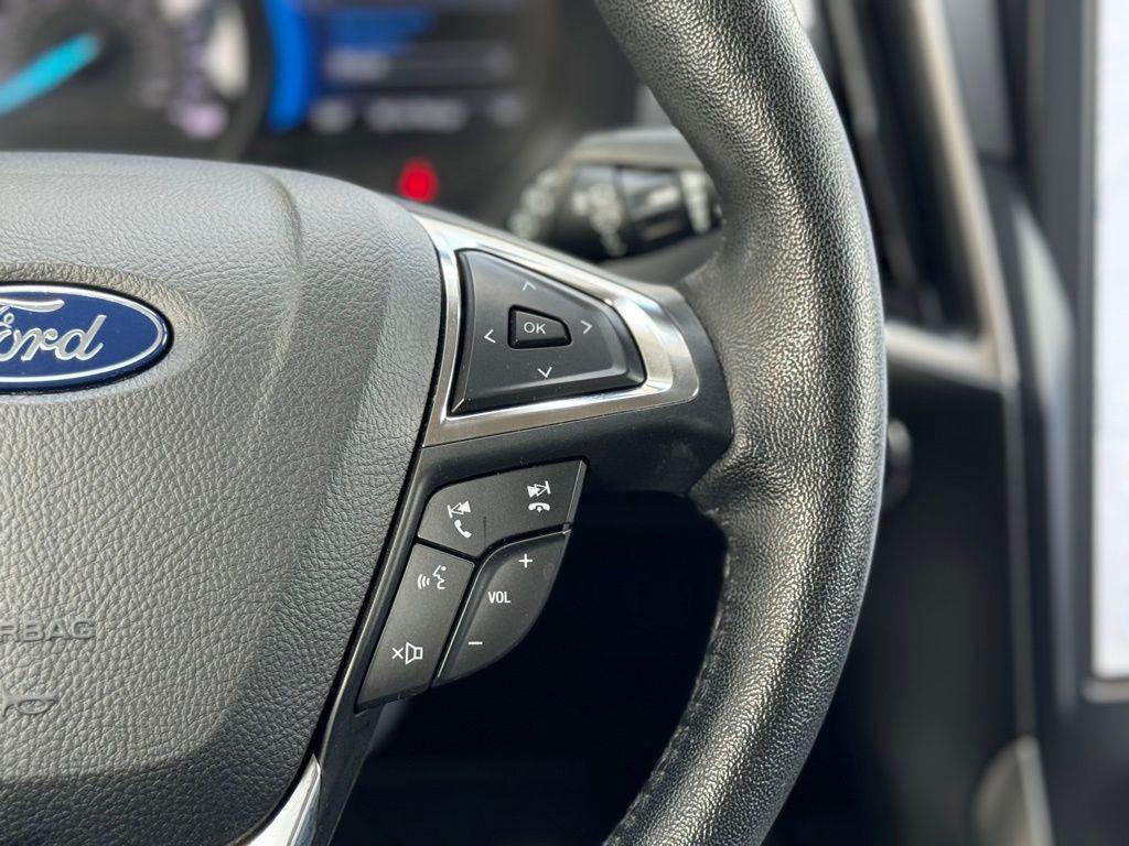 used 2022 Ford Edge car, priced at $25,284