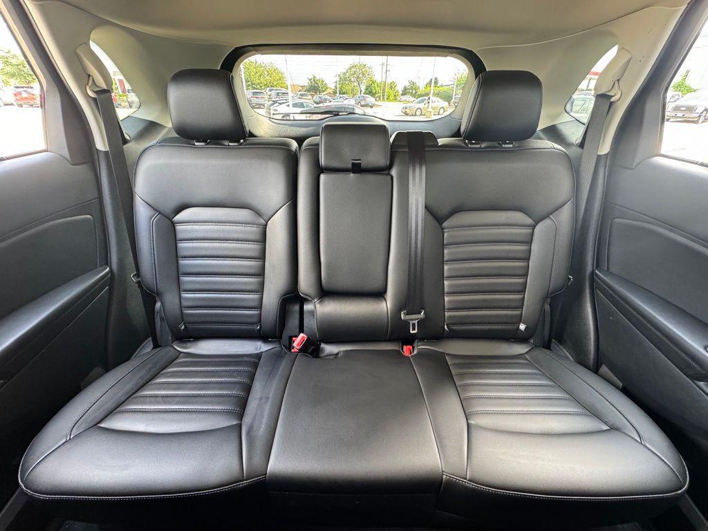 used 2022 Ford Edge car, priced at $25,284