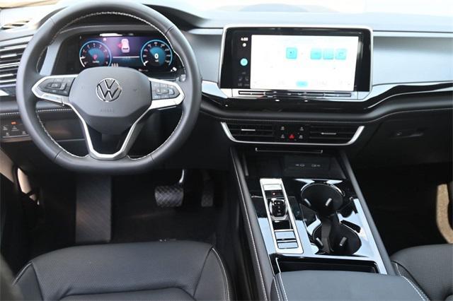 new 2025 Volkswagen Atlas Cross Sport car, priced at $45,951
