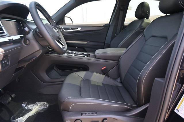 new 2025 Volkswagen Atlas Cross Sport car, priced at $45,951