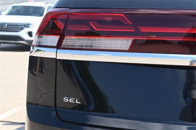 new 2025 Volkswagen Atlas Cross Sport car, priced at $45,951