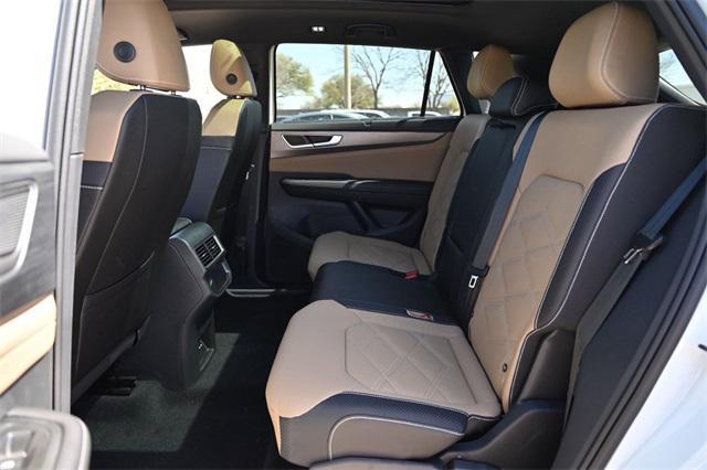 new 2025 Volkswagen Atlas Cross Sport car, priced at $41,185