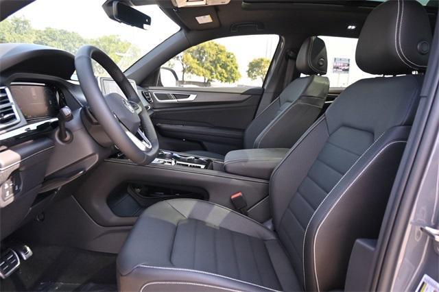 new 2026 Volkswagen Atlas Cross Sport car, priced at $53,326