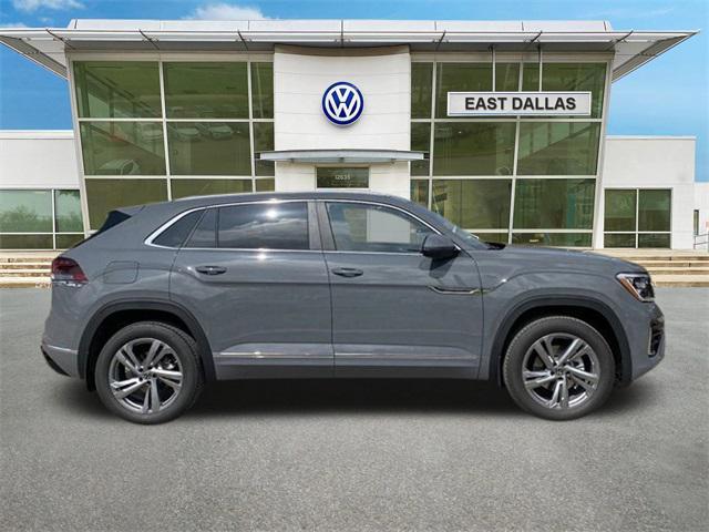 new 2024 Volkswagen Atlas Cross Sport car, priced at $45,911