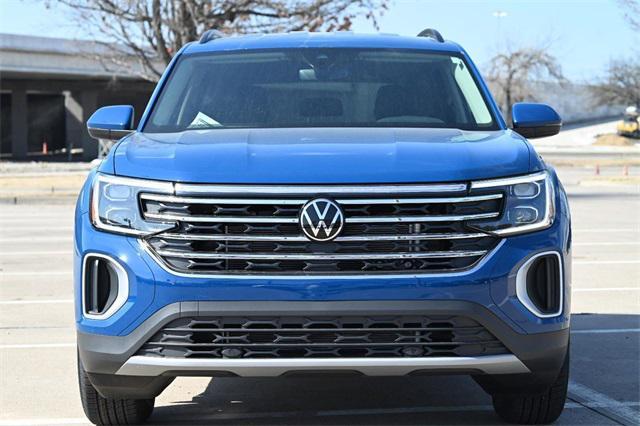 new 2025 Volkswagen Atlas car, priced at $38,499