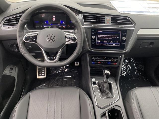 new 2024 Volkswagen Tiguan car, priced at $33,724