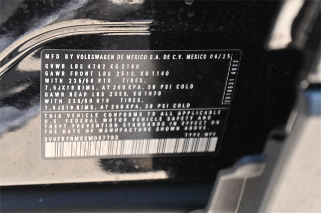 new 2025 Volkswagen Tiguan car, priced at $32,913