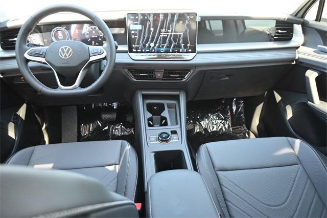 new 2025 Volkswagen Tiguan car, priced at $32,926
