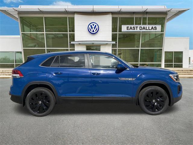 new 2025 Volkswagen Atlas Cross Sport car, priced at $45,621