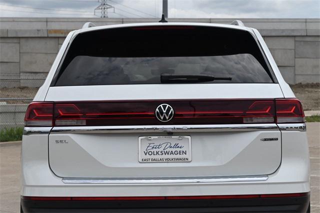 new 2025 Volkswagen Atlas car, priced at $49,606